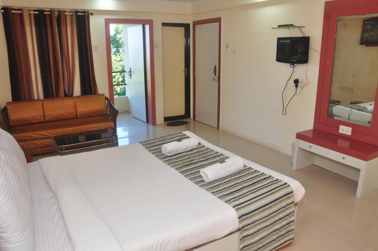 The Ishwar Inn Resort Mahābaleshwar Esterno foto