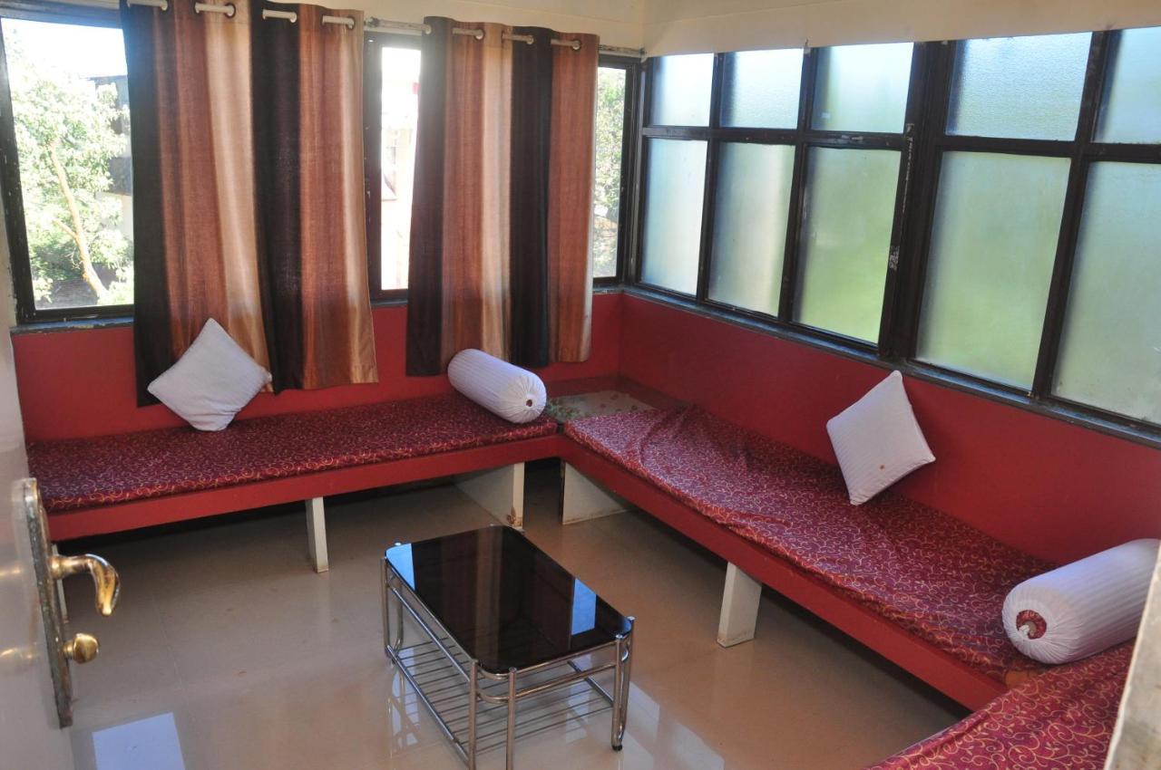 The Ishwar Inn Resort Mahābaleshwar Esterno foto